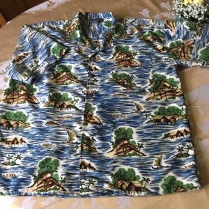 Men’s Islander short sleeves button down shirt
